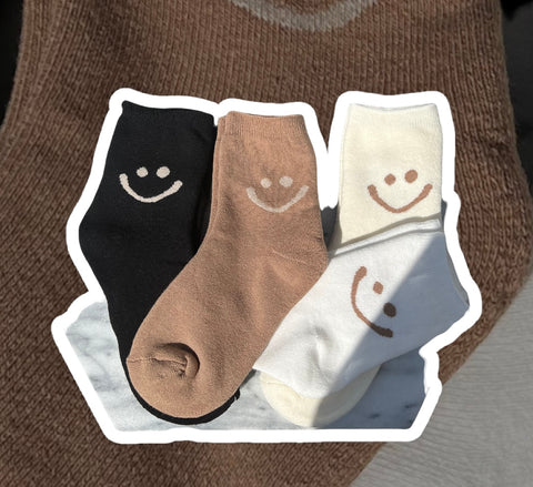Basic Smile Socks